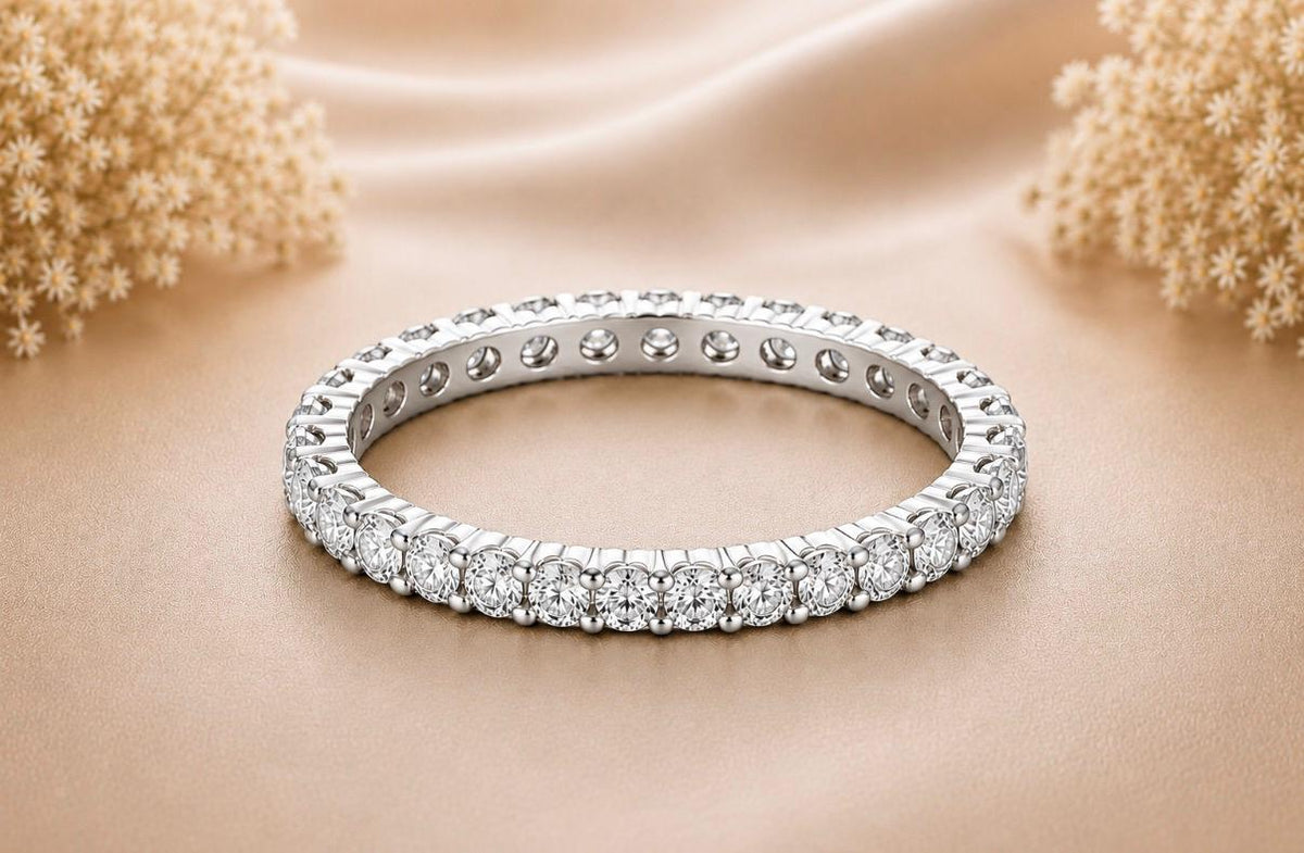 Round Charm Band