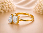 Pear 4 Emerald Toi et Moi Ring