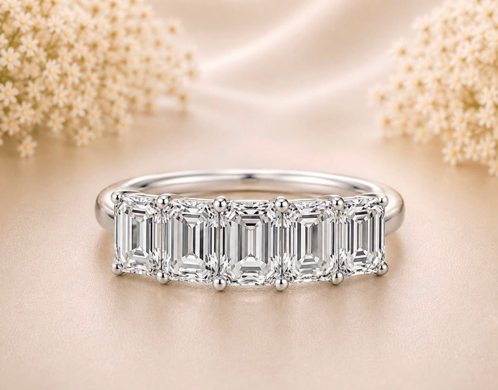 Emerald Harmony Ring