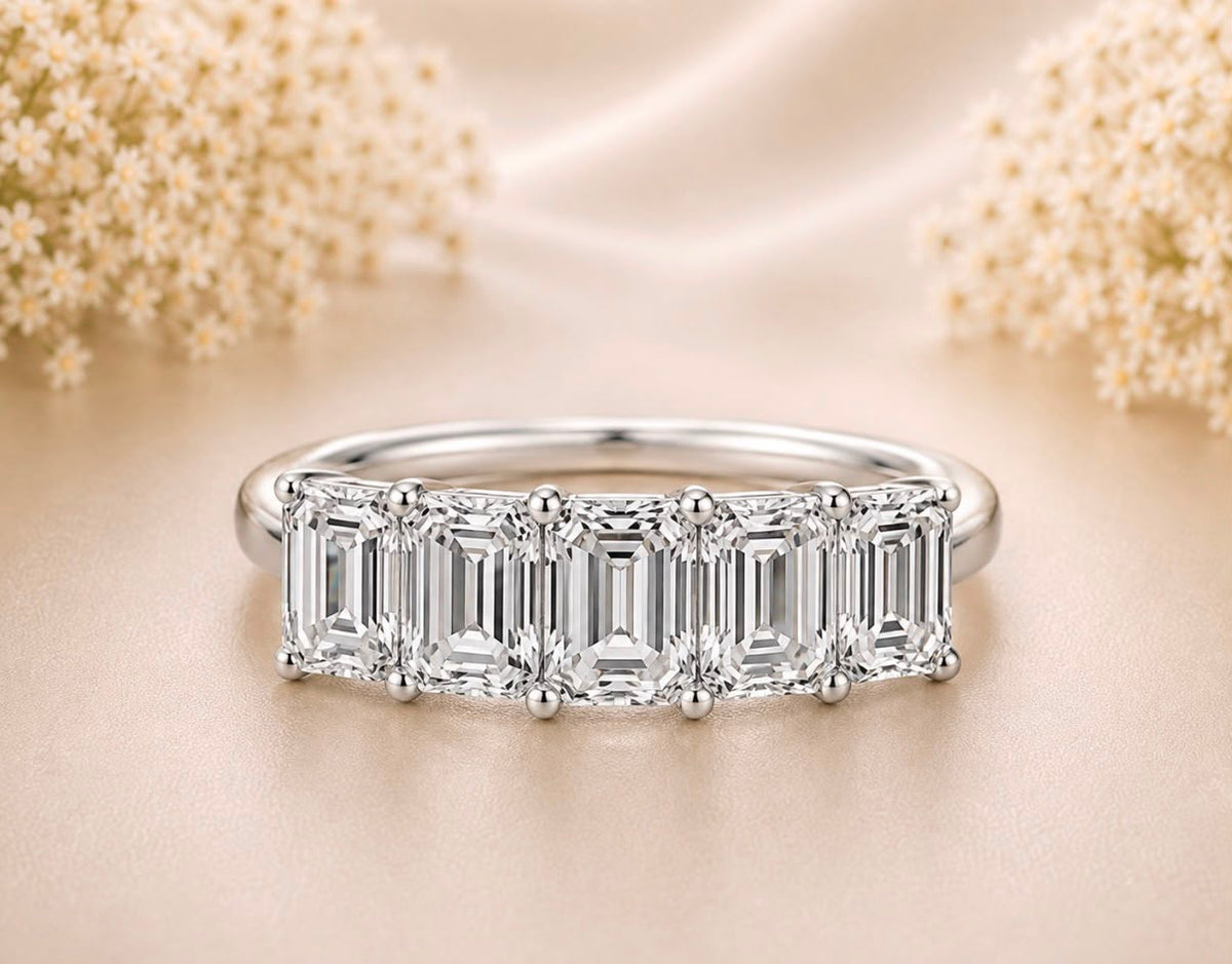 Emerald Harmony Ring