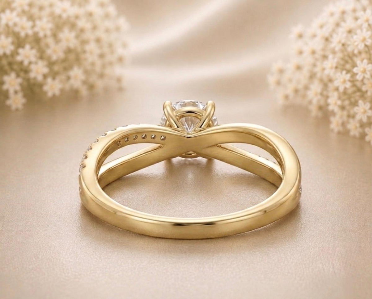 Solitaire Twist Ring