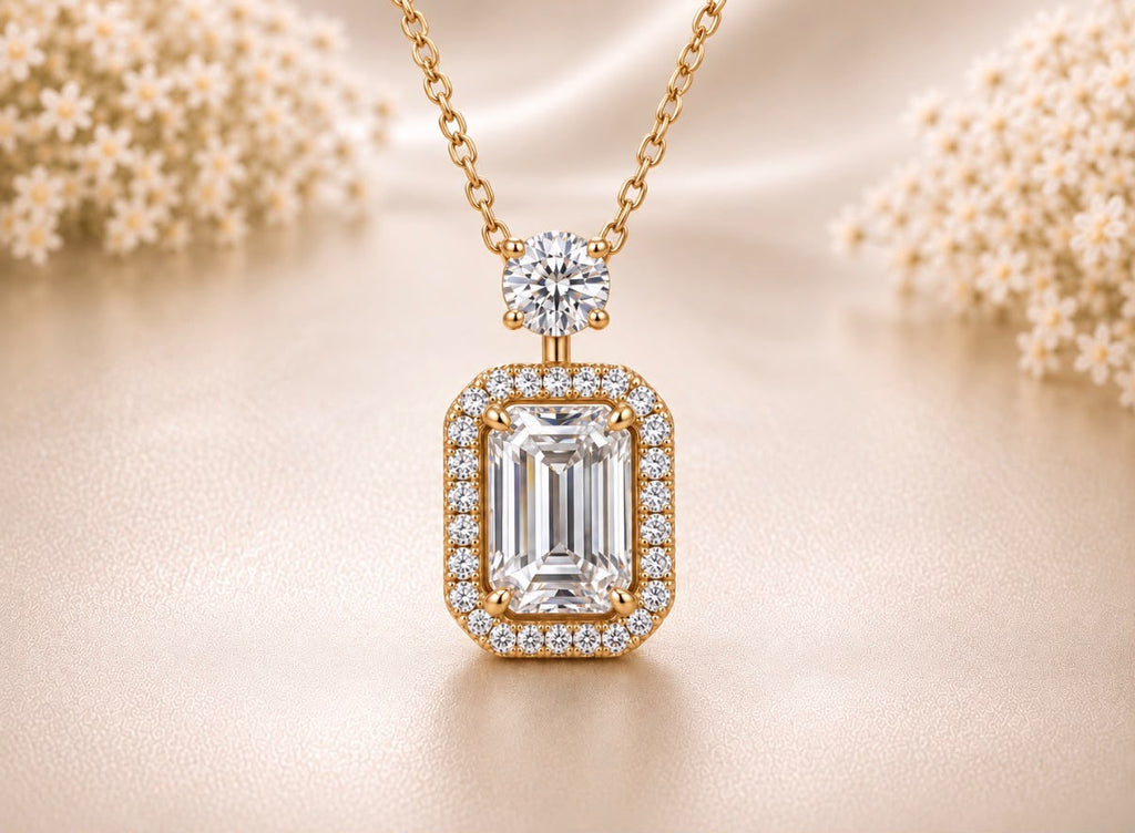 Elan Emerald Pendant